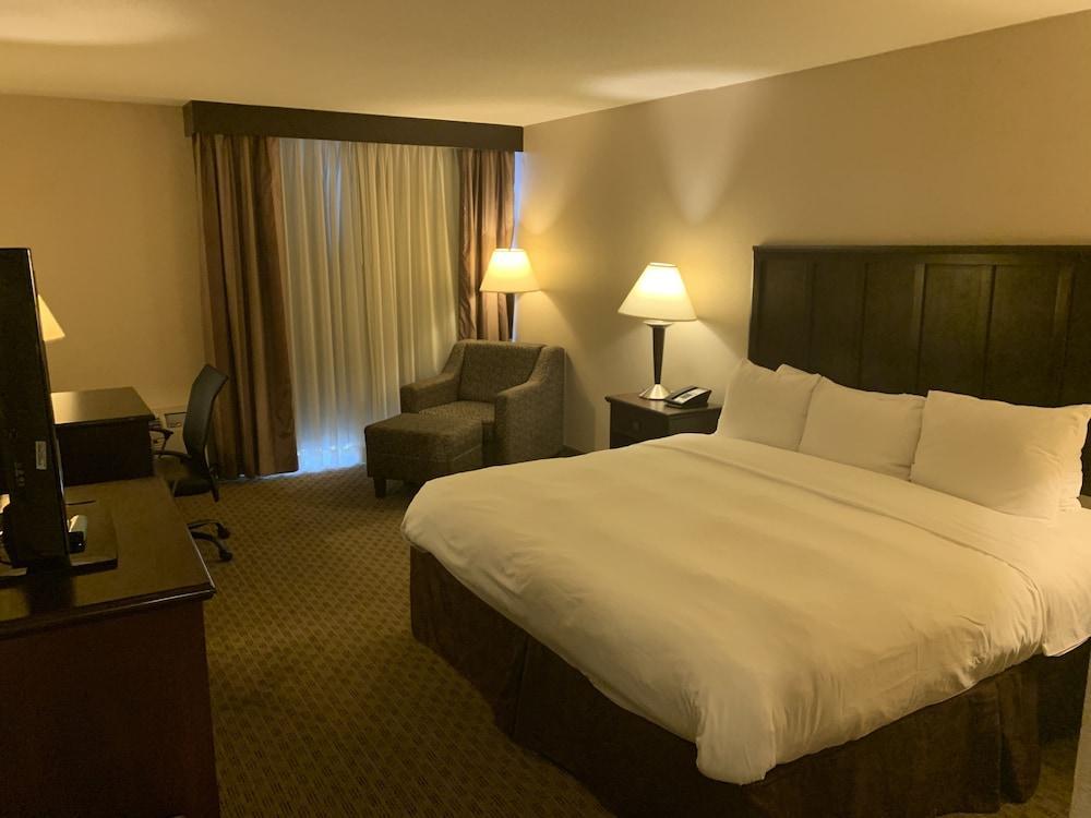 Doubletree By Hilton Fort Worth South Bagian luar foto