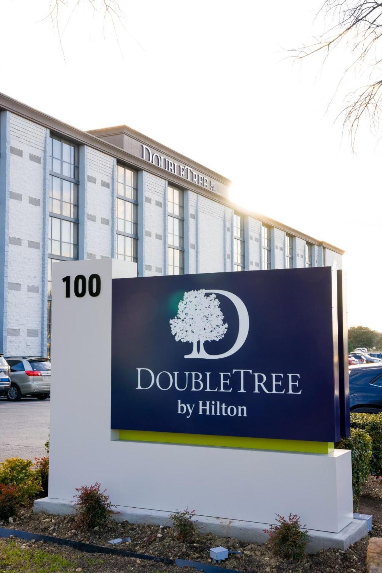 Doubletree By Hilton Fort Worth South Bagian luar foto