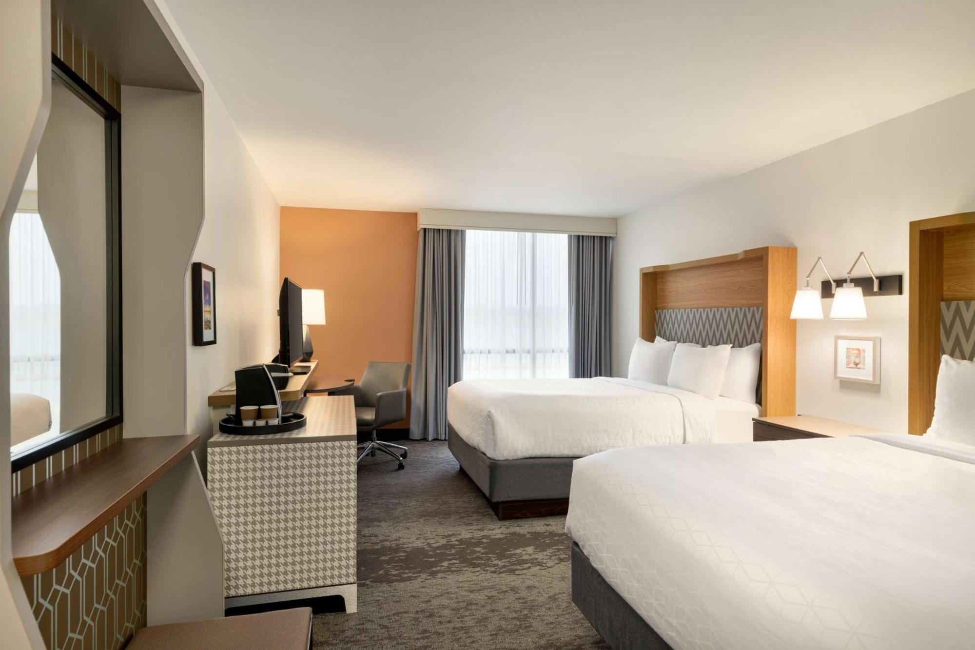 Doubletree By Hilton Fort Worth South Bagian luar foto