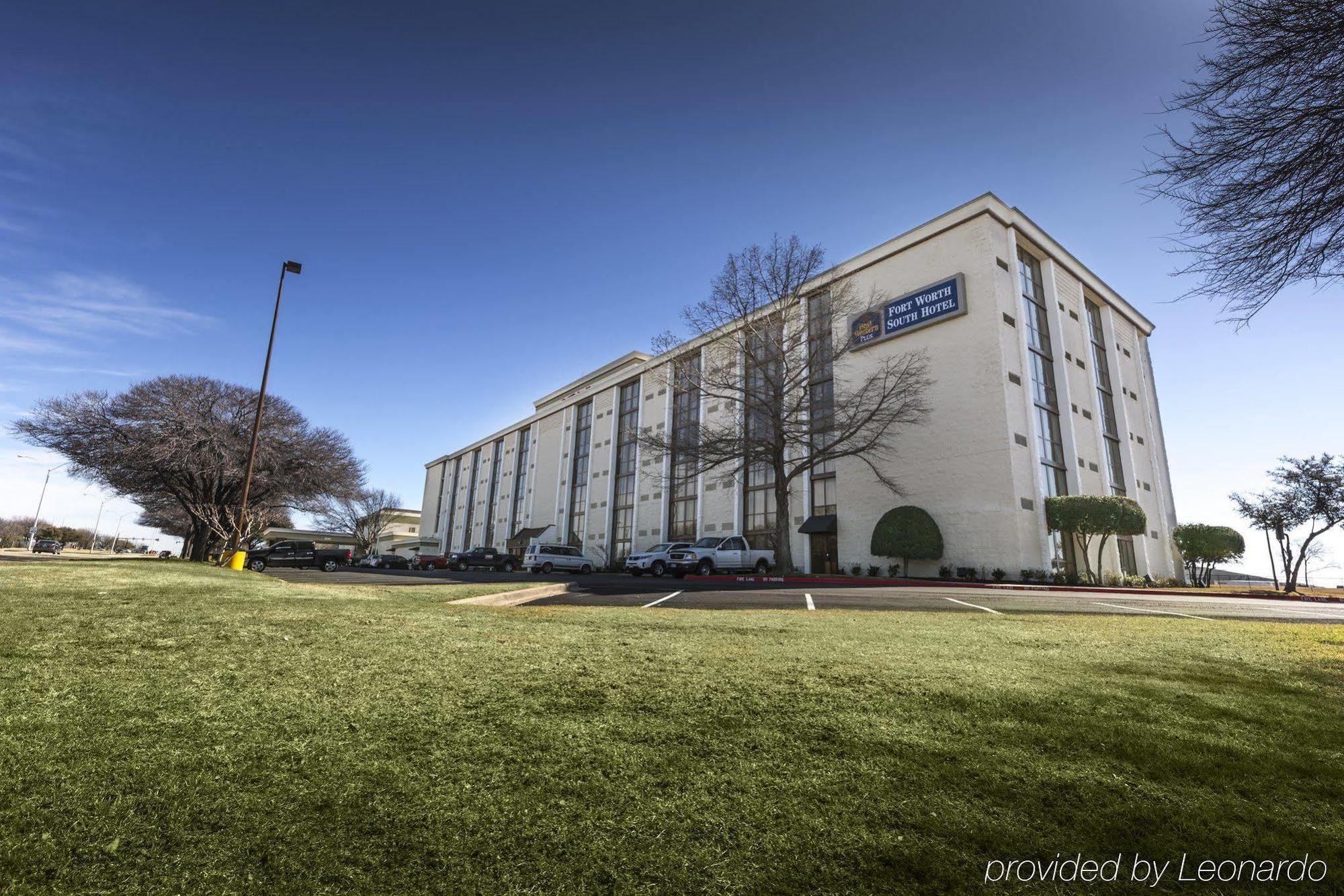 Doubletree By Hilton Fort Worth South Bagian luar foto