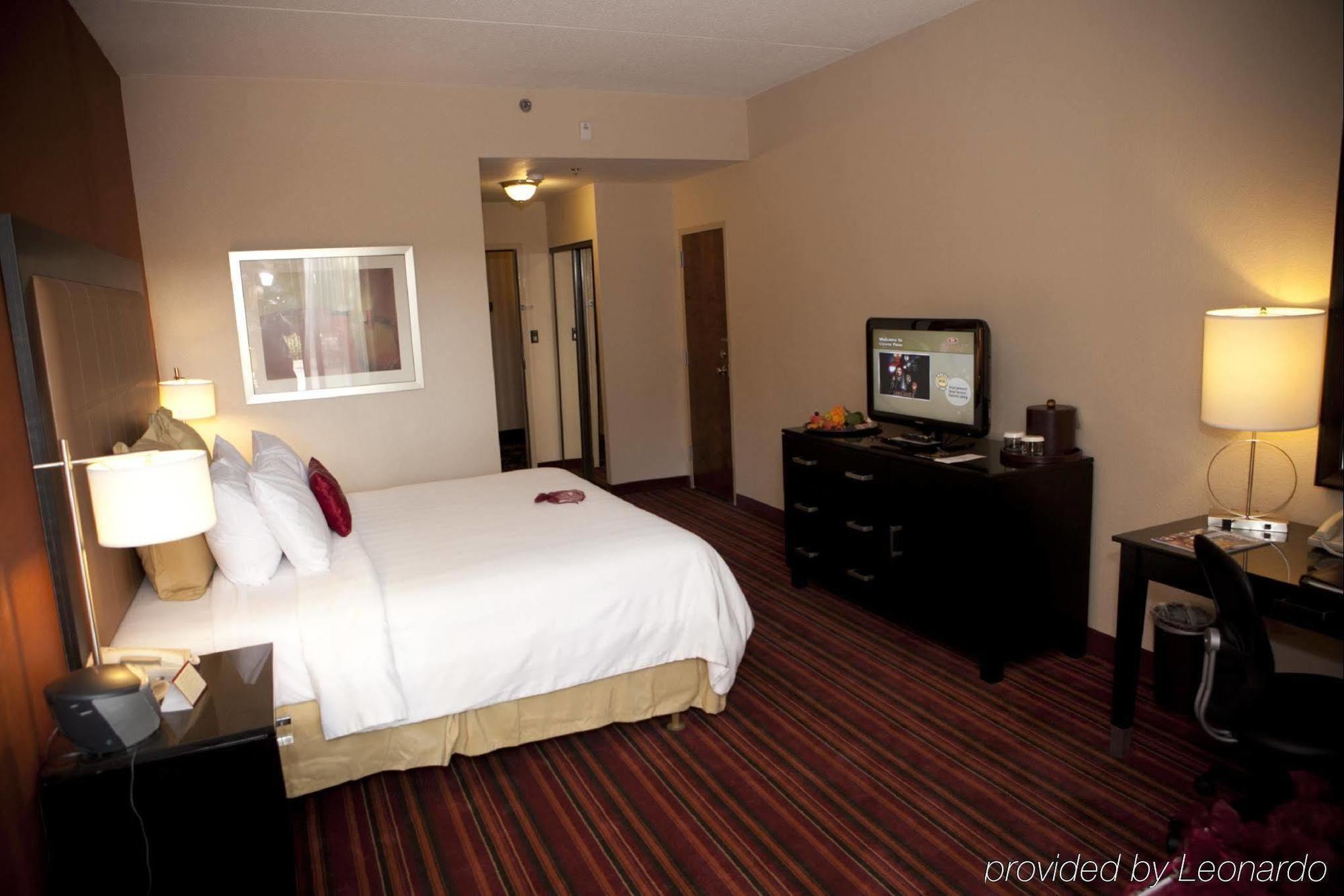 Doubletree By Hilton Fort Worth South Ruang foto
